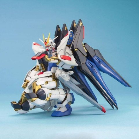 Figurki Superbohaterów Bandai STRIKE FREEDOM GUNDAM